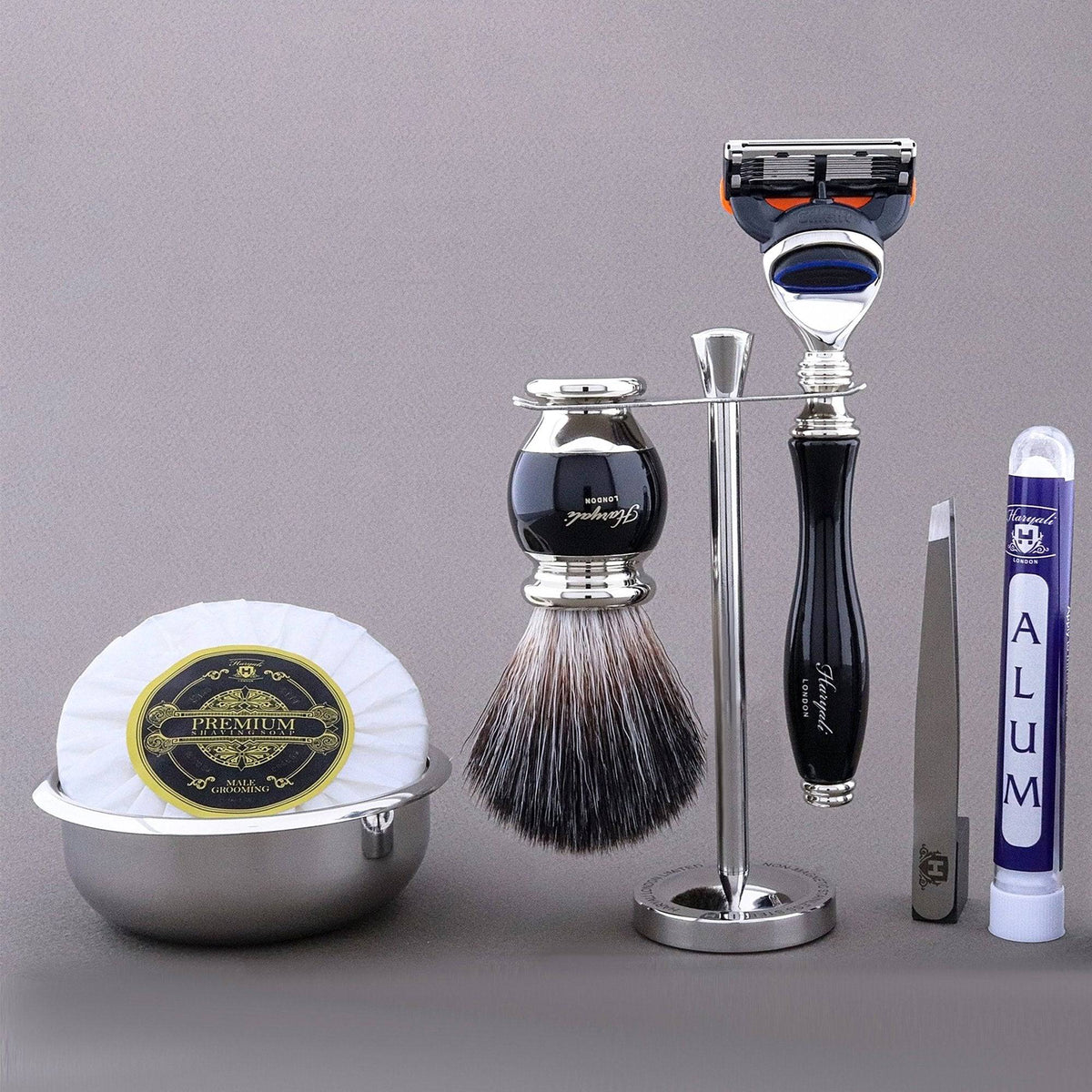 Haryali's Heritage Range Shaving Kit - HARYALI LONDON